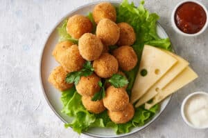 15 Minutes of Prep, 4 Ingredients and Zero Waste: We're Obsessed With These Cheese Potato Croquettes!