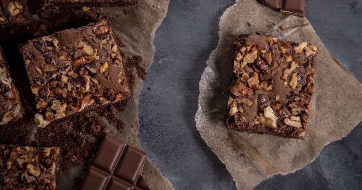 20 Minutes Are Enough to Melt With Pleasure With This Coffee Shop-Style Chocolate and Walnut Brownie