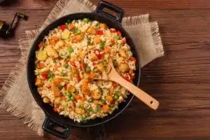 Rice Bowl with Sautéed Chicken and Winter Vegetables: The Complete, Healthy, Ultra-Comforting and Quick Dish
